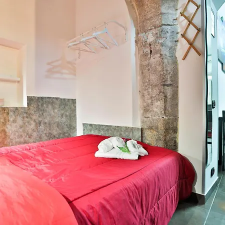 Apartman Guesthost - Storico 31 - Tiny & Comfy *