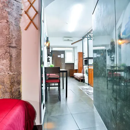 Guesthost - Storico 31 - Tiny & Comfy Apartman