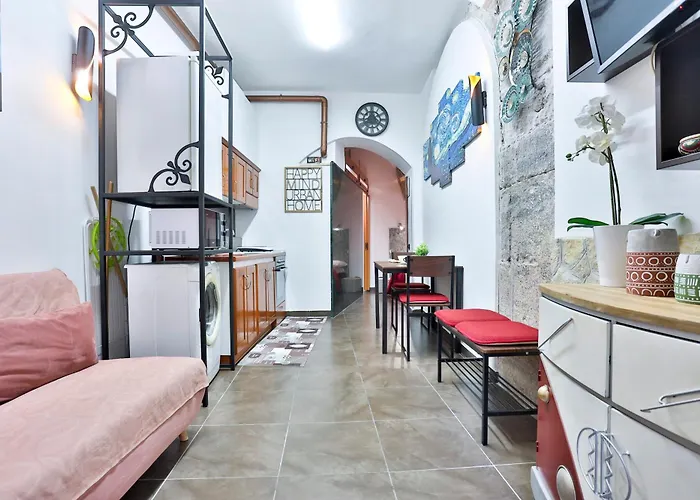 Guesthost - Storico 31 - Tiny & Comfy Neapol